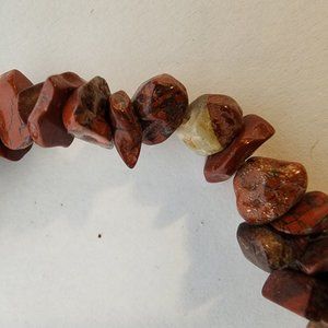 string of medium reddish brown chips (possibly jasper) 34"  x1/8"